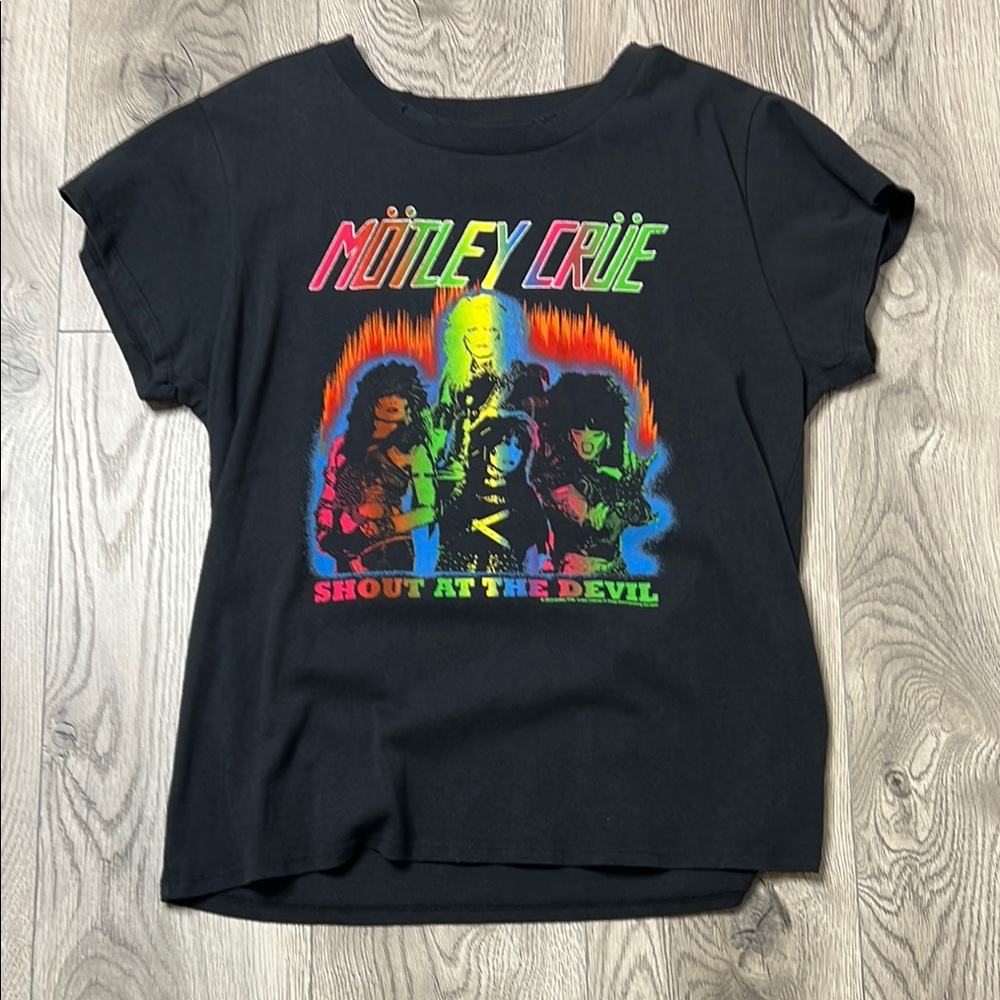 Chaser Motley Crue Graphic T-Shirt